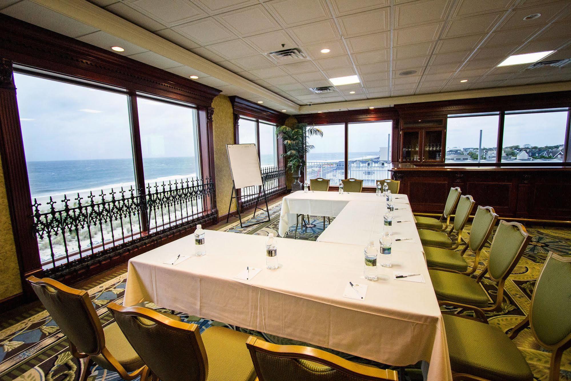Grand Hotel קייפ מאי מראה חיצוני תמונה